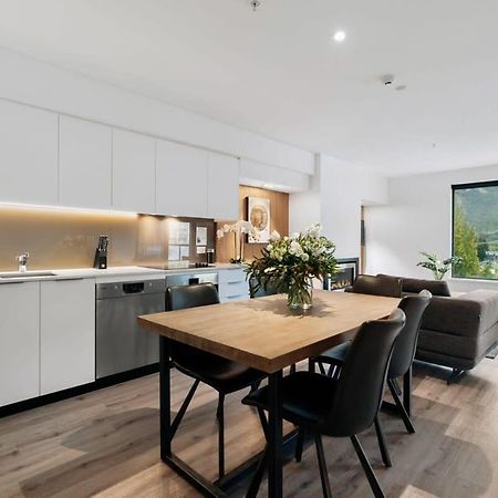 Te Awa At La Residence Du Parc Queenstown Exteriör bild