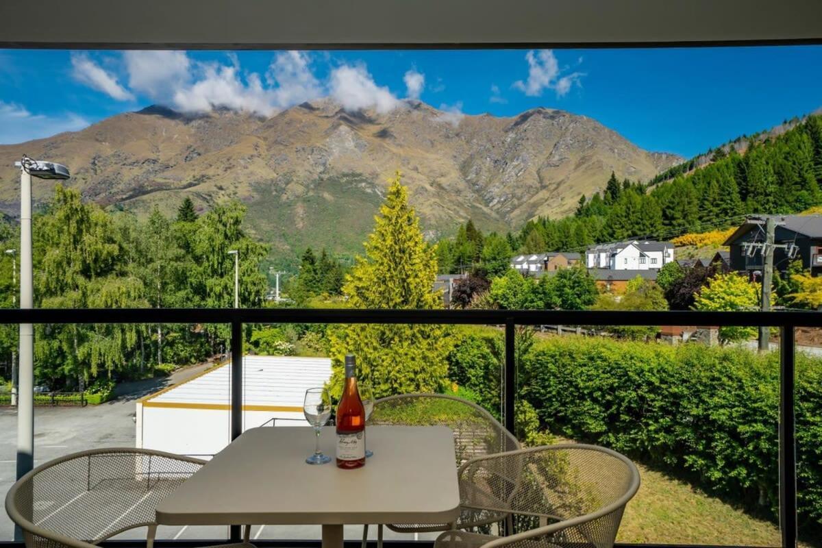 Te Awa At La Residence Du Parc Queenstown Exteriör bild